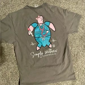😎❤️❤️Simply Southern Nurse Tee- Large ❤️❤️😎